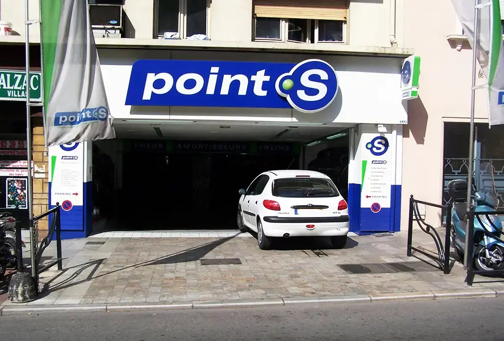 Photo Point S - Cannes (Cannes Pneus)